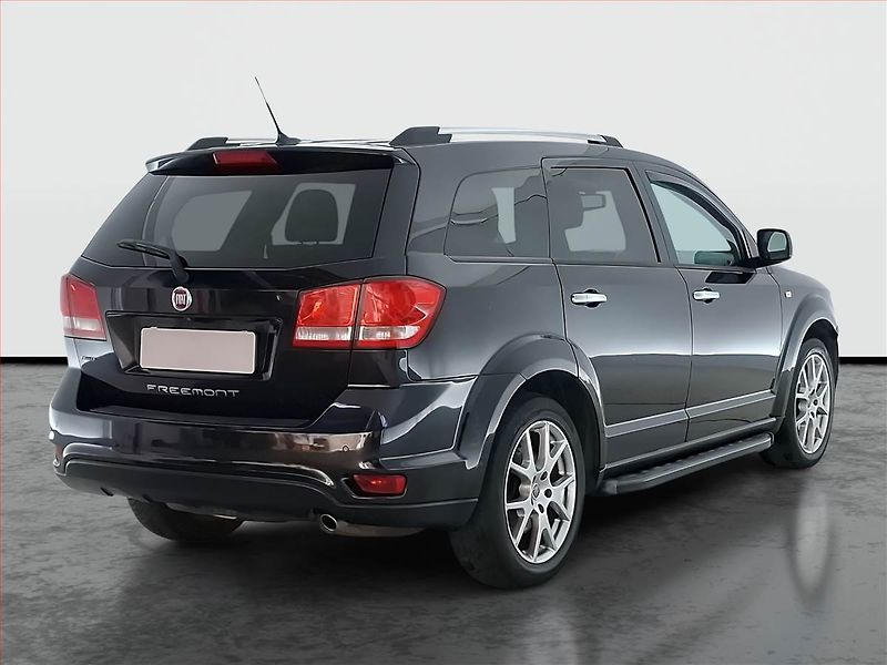 Fiat Freemont (2013) 2.0 MultiJet, 4X4, Automat - fotka 5 z 22