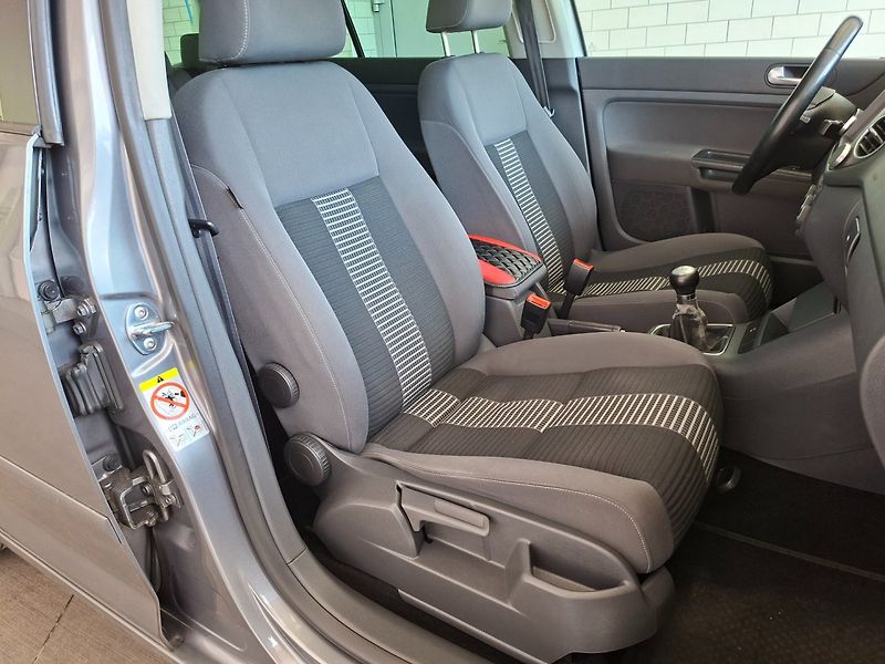 Volkswagen Golf Plus 1.4i 59kW UNITED - fotka 23 z 50