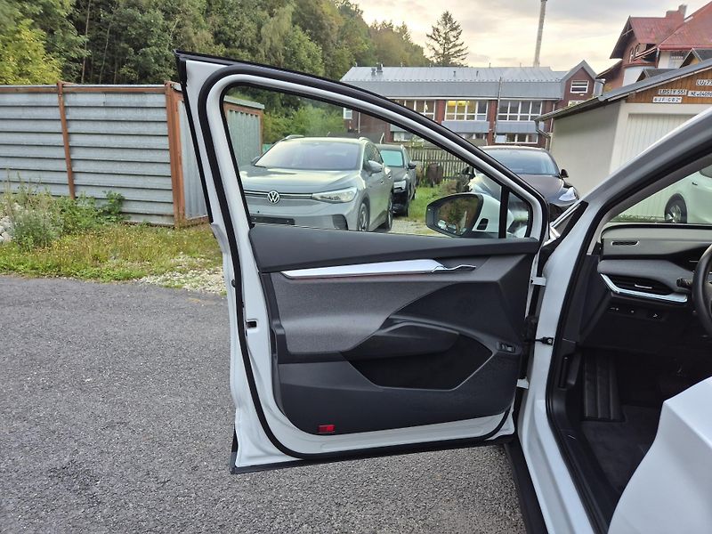 Škoda Enyaq ZAMLUVENO ! TZ SOH 98% - fotka 34 z 46