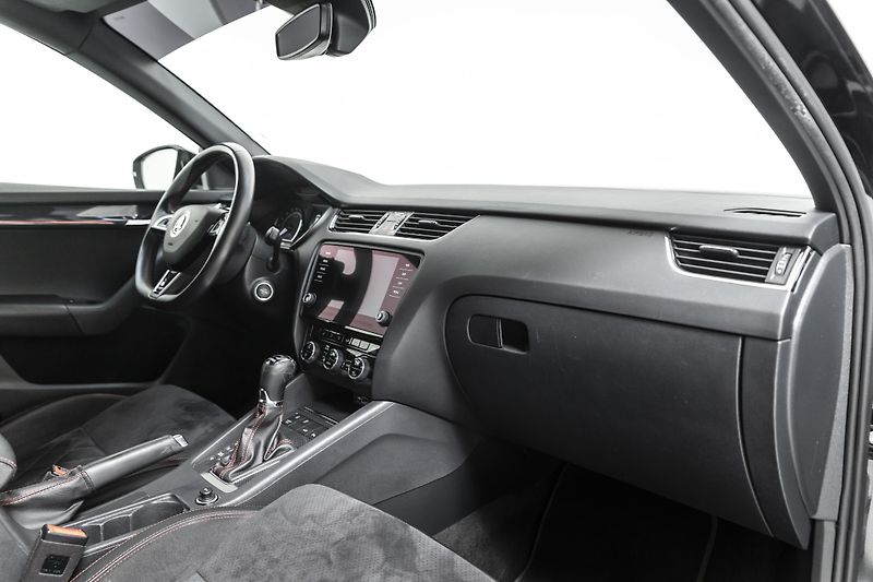 Škoda Octavia RS, rozvody*DSG*tažné - fotka 13 z 38