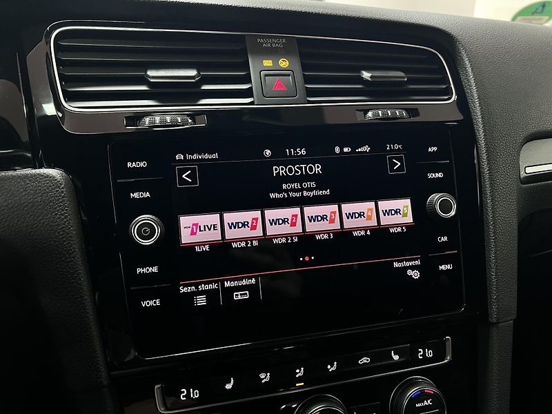 Volkswagen Golf GTI Performance 180 kW - fotka 29 z 50