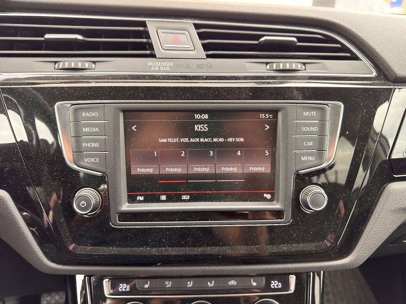 Volkswagen Touran (2015) HL 2,0 TDI BMT SCR 6G - fotka 24 z 27