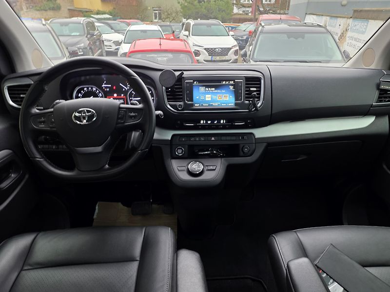 Toyota ProAce 2.0-7 MÍST-PANORAMA - fotka 4 z 21