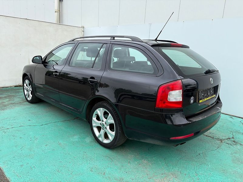 Škoda Octavia 1.4TSI, 90kW, DSG, Elegance - fotka 4 z 28