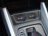Suzuki Vitara (2016) 1.4 BoosterJet, 4X4, Automat - náhled 18