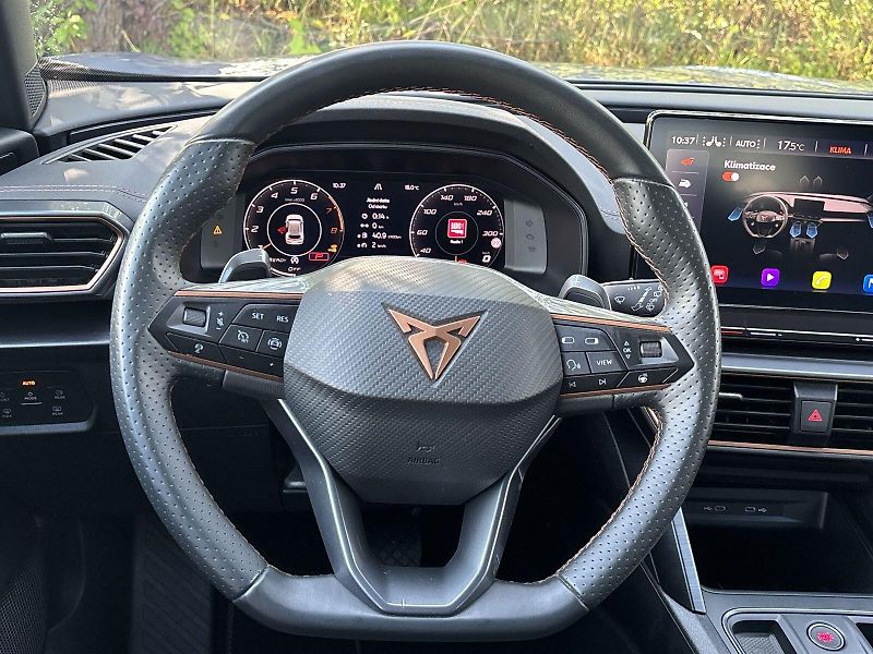 Cupra Formentor (2024) 1.5 TSI DSG - fotka 10 z 31