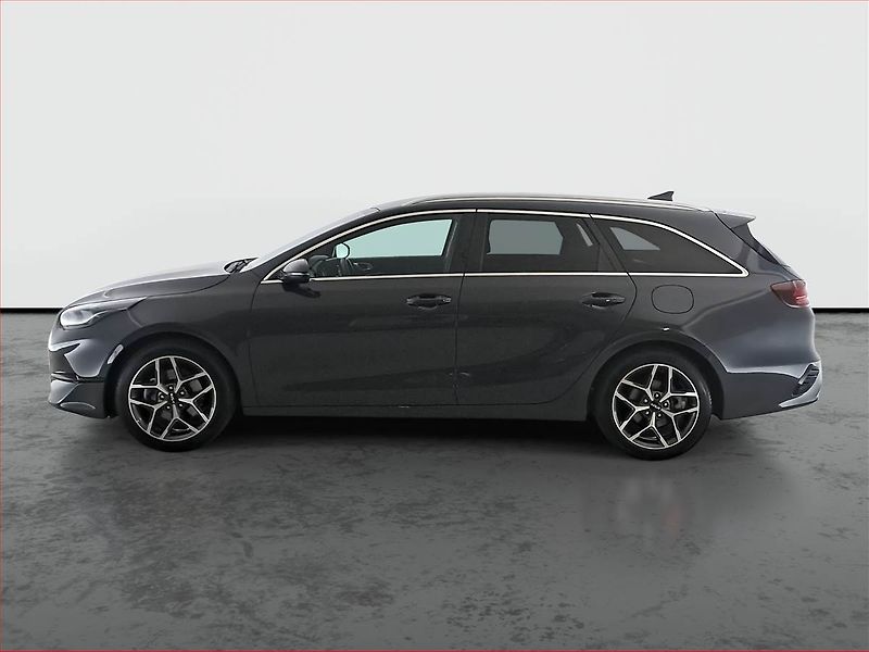 Kia Ceed (2025) 1.5 T-GDI - fotka 3 z 19