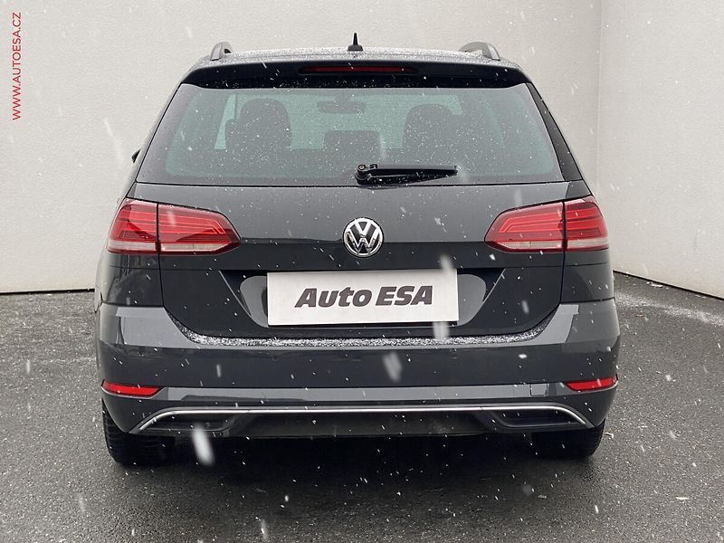 Volkswagen Golf (2019) 1.6 TDi, Comfortline, DSG - fotka 5 z 17