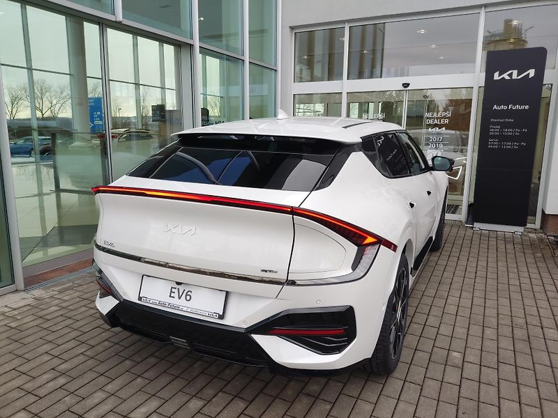 Kia EV6 (2026) 4x4 GT LINE 84 kWh  - fotka 2 z 6