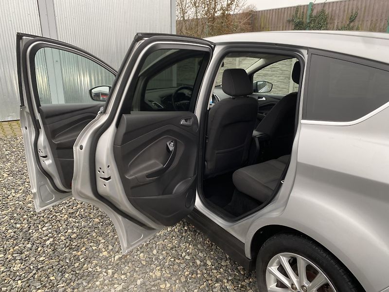 Ford C-MAX 1.5TDC-i 120PS NEW MODEL NAVI! - fotka 101 z 155