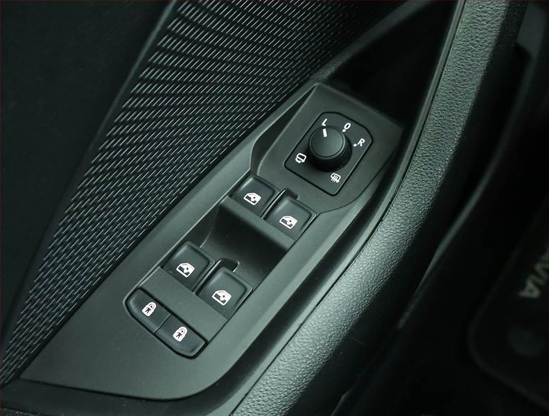 Škoda Octavia (2020) Style 2.0 TDI, Automat, Kůže - fotka 17 z 17