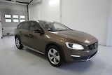 Volvo V60 (2016)  D4 MOMENTUM - náhled 2