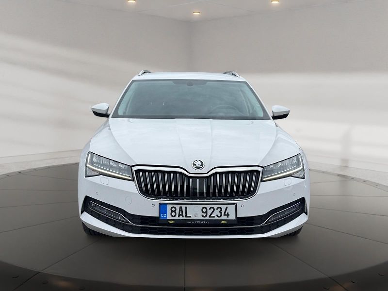 Škoda Superb (2021) STYLE 2.0TDI 147kW DSG 4x4 CZ - fotka 2 z 11