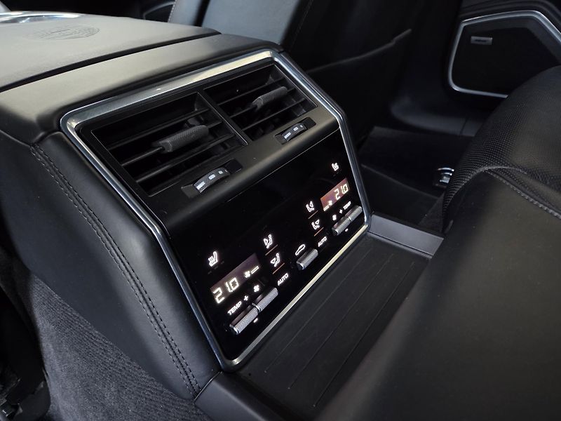 Porsche Panamera TURBO ZÁRUKA APPROVED!!! - fotka 10 z 59