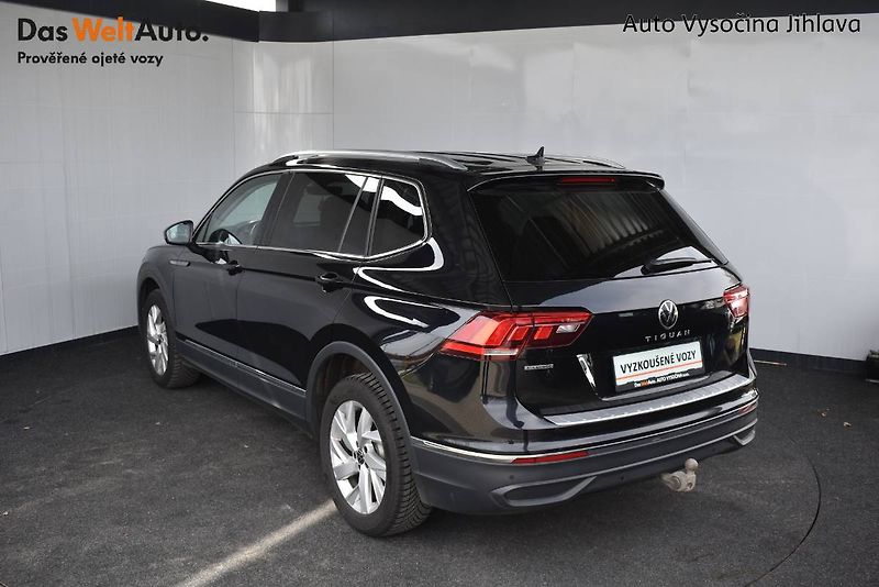 Volkswagen Tiguan Allspace (2022) 2.0TDI 110kW DSG,7 míst,tažné - fotka 8 z 25