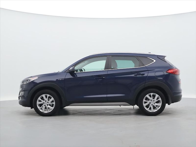 Hyundai Tucson 1,6 CRDI 100 kW CZ 1.Maj. - fotka 4 z 30