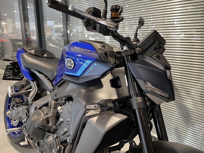 Yamaha MT-09 Y-AMT EU5+ - fotka 4 z 11