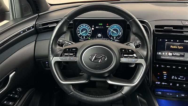 Hyundai Tucson 1.6 T-GDI Hybrid AUT 4x4 Style - fotka 9 z 32
