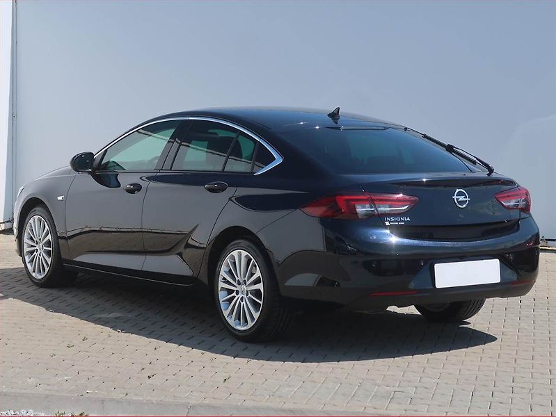 Opel Insignia (2020) 1.6 CDTI, Serv.kniha, Kůže - fotka 4 z 19