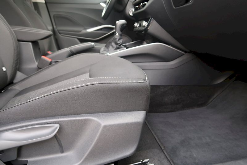 Škoda Fabia (2025) Top Selection 1.0 TSI 85 kW DS - fotka 17 z 30