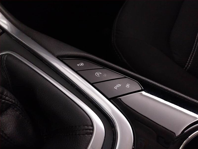 Ford Galaxy (2016) Titanium 2.0 TDCi, 7 míst - fotka 18 z 22