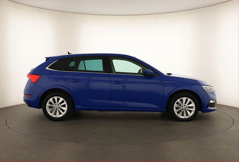 Škoda Scala (2023) Style 1.0 TSI, Automat, ČR - fotka 6 z 14