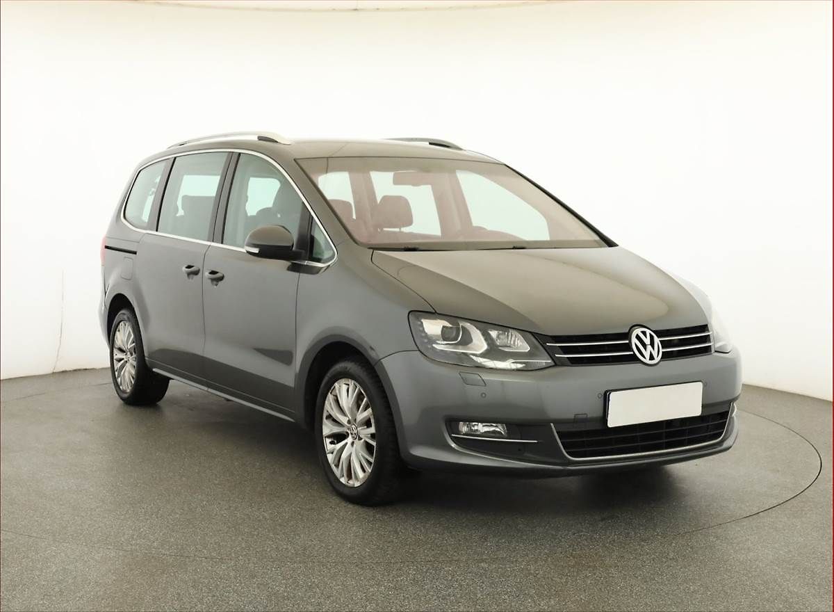 Volkswagen Sharan 2.0 TDI BMT, 7 míst, ČR,1.maj