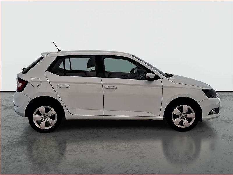 Škoda Fabia (2018) 1.0 TSI, Tempomat - fotka 6 z 17