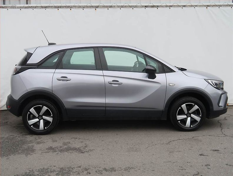 Opel Crossland X (2022) 1.2 Turbo, Serv.kniha - fotka 6 z 16