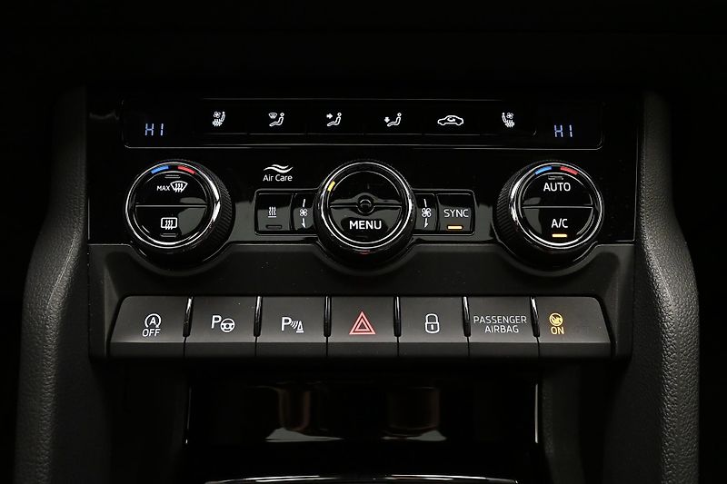 Škoda Kodiaq 2,0 TSI 180kW RS DSG 4x4 Záruk - fotka 17 z 26