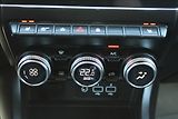 Renault Arkana 1,3 TCe  ČR,1.MAJ,A/T,INTENS - náhled 16