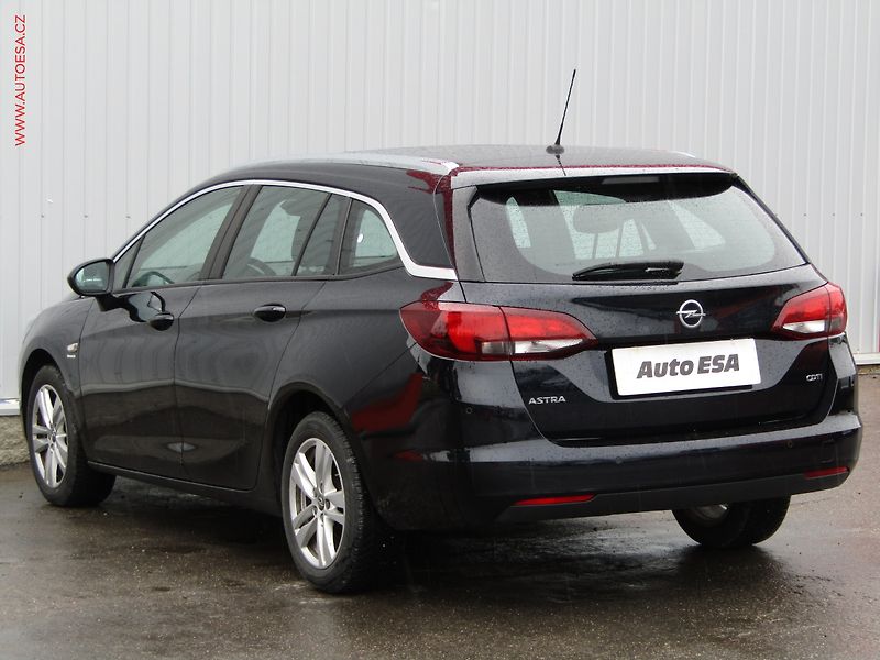 Opel Astra (2019) 1.6 CDTi, ČR, servis.kniha - fotka 6 z 19