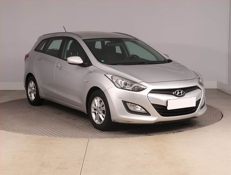 Hyundai i30 (2013) 1.6 MPI, Tempomat - fotografie inzerátu