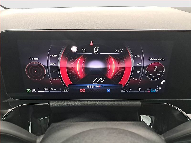 Mercedes-Benz GLA (2023) 200 d 4MATIC - fotka 11 z 16