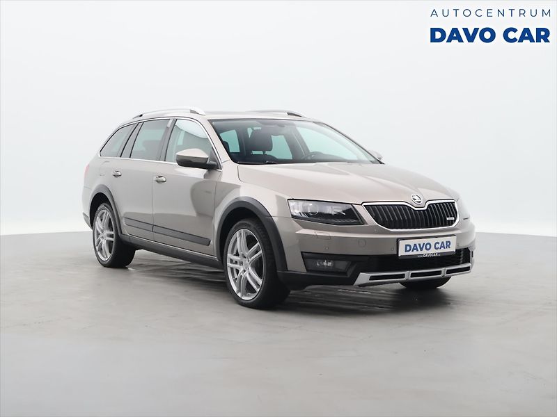 Škoda Octavia 2.0 TDI 135kW DSG Scout Xenon - fotografie inzerátu