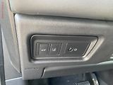Land Rover Discovery Sport (2015) 2.2 TD4 4x4, AT, bixen, panor - náhled 15