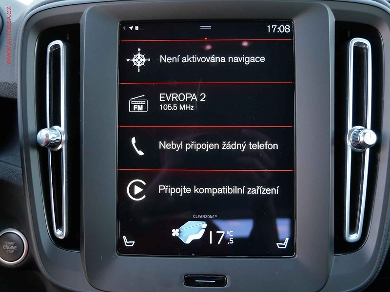 Volvo XC40 (2021) 1.5T, 1.maj,ČR, Momentum, AT - fotka 17 z 28