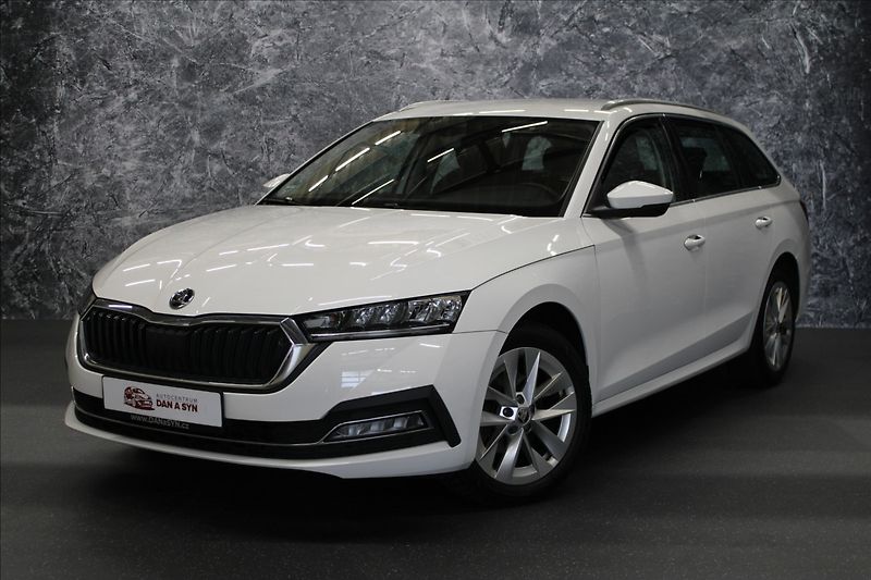 Škoda Octavia 2,0 TDI DSG Style 1.majitel CZ - fotka 1 z 36
