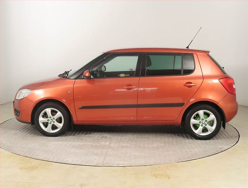 Škoda Fabia (2010) 1.2 12V, LPG, Serv.kniha - fotka 3 z 15