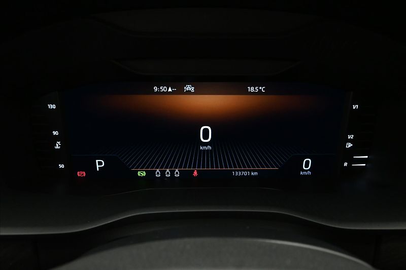 Škoda Kodiaq 2,0 TDI 147 KW 4x4 DSG Style Z - fotka 16 z 33