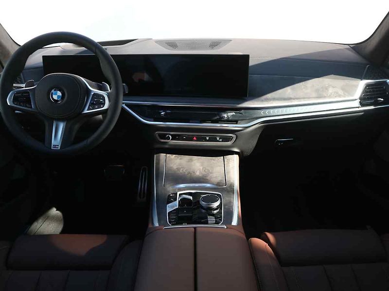 BMW X5 (2026) - fotka 7 z 10