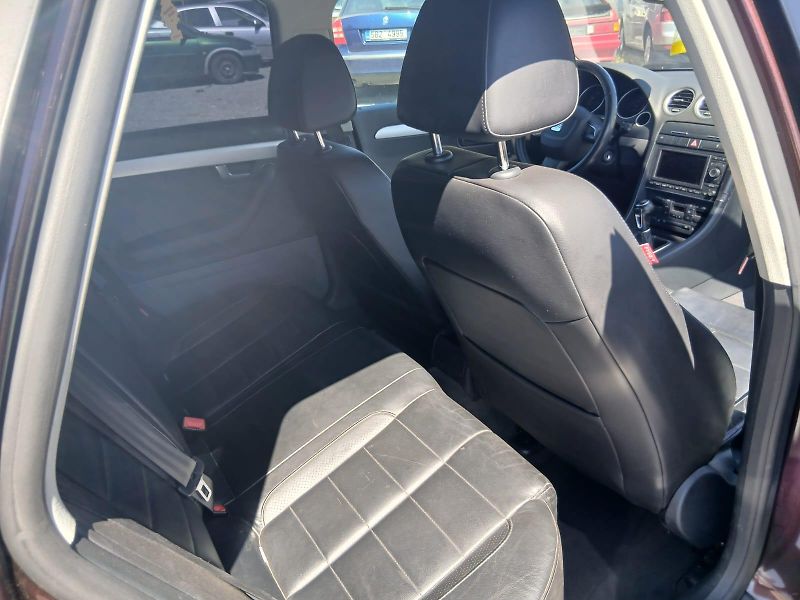 Seat Exeo ST, 2.0 TSI, 200 PS, 6 kvalt. - fotka 40 z 43