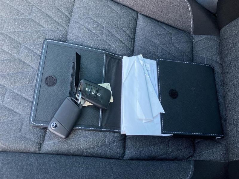 Volkswagen Passat 2,0 TDI TAŽNÉ KAMERA - fotka 8 z 12