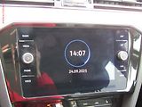 Volkswagen Passat (2021) 2.0TDi, ČR, Elegance, DSG - náhled 11