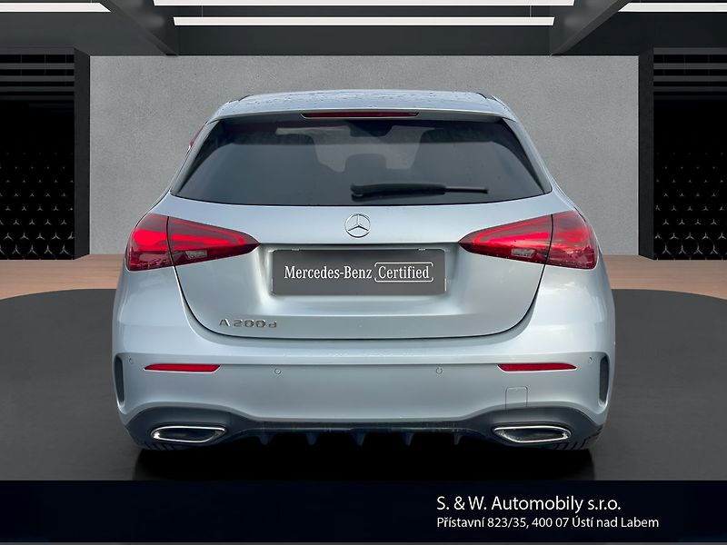 Mercedes-Benz Třídy A A 200d AMG line - fotka 6 z 29