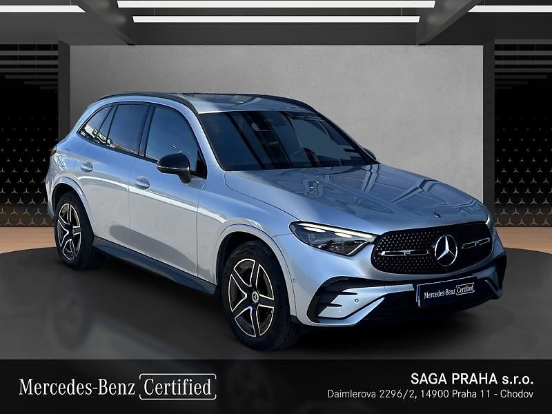 Mercedes-Benz GLC SUV 220 d 4MATIC AMG Line - fotka 8 z 18