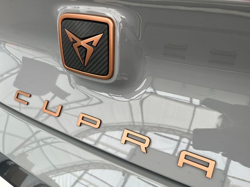 Cupra Born 170kW/77kWh e-Boost 91.6 % SoH - fotka 37 z 70