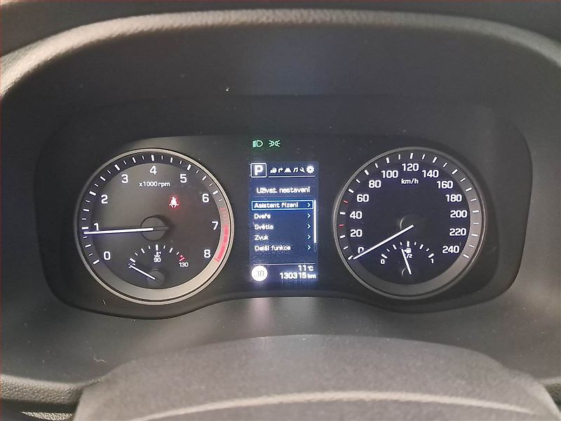 Hyundai Tucson (2017) Premium 1.6 T-GDI, 4X4 - fotka 11 z 16