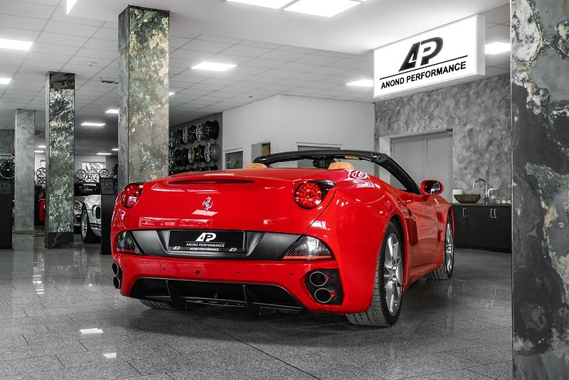 Ferrari California ROSSO CORSA/KAMERA/ - fotka 7 z 22