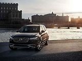 Volvo XC90.